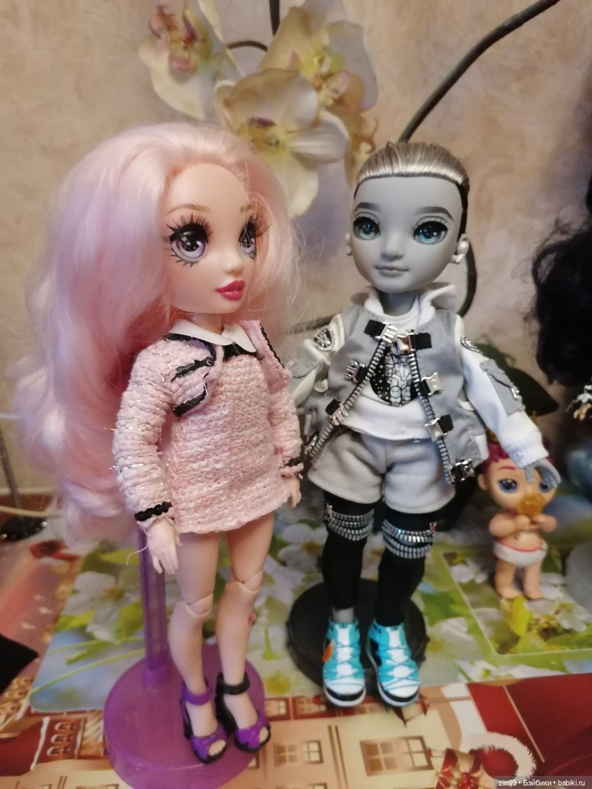 Эш от Shadow High — Куклы Rainbow High (Рейнбоу Хай