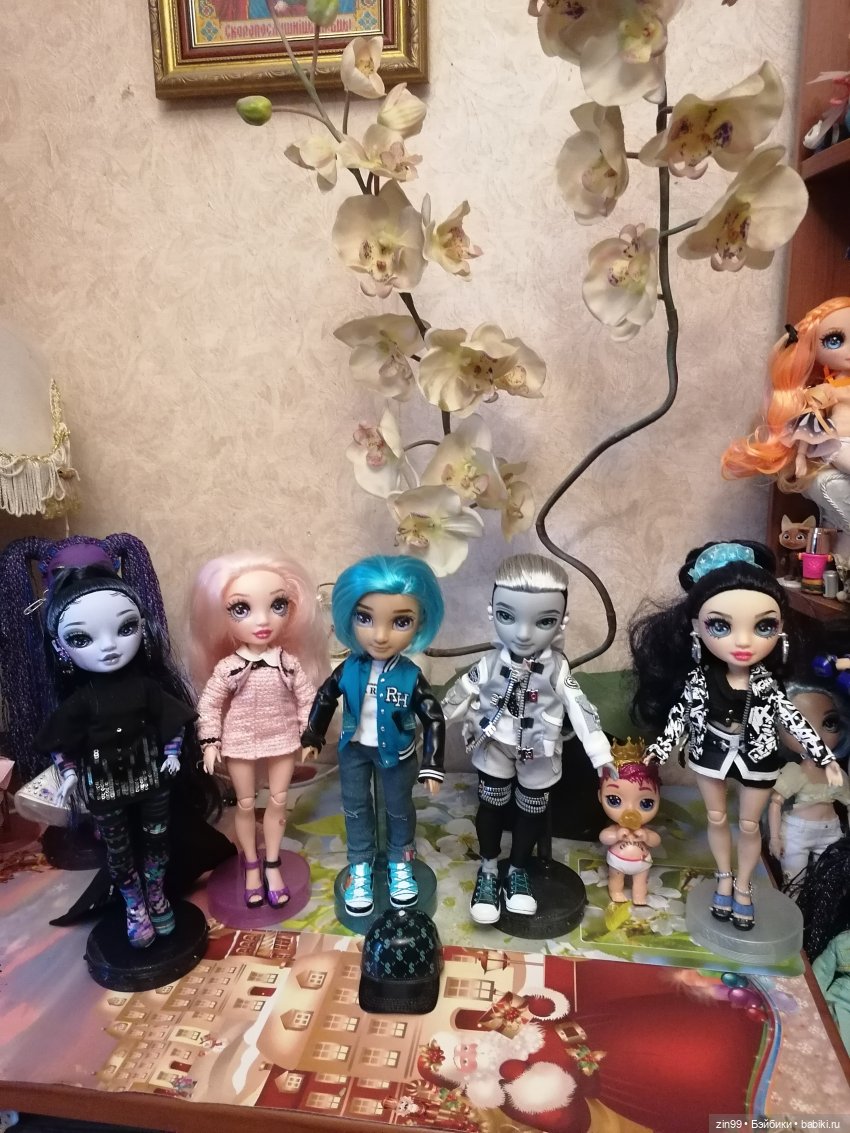 Эш от Shadow High — Куклы Rainbow High (Рейнбоу Хай