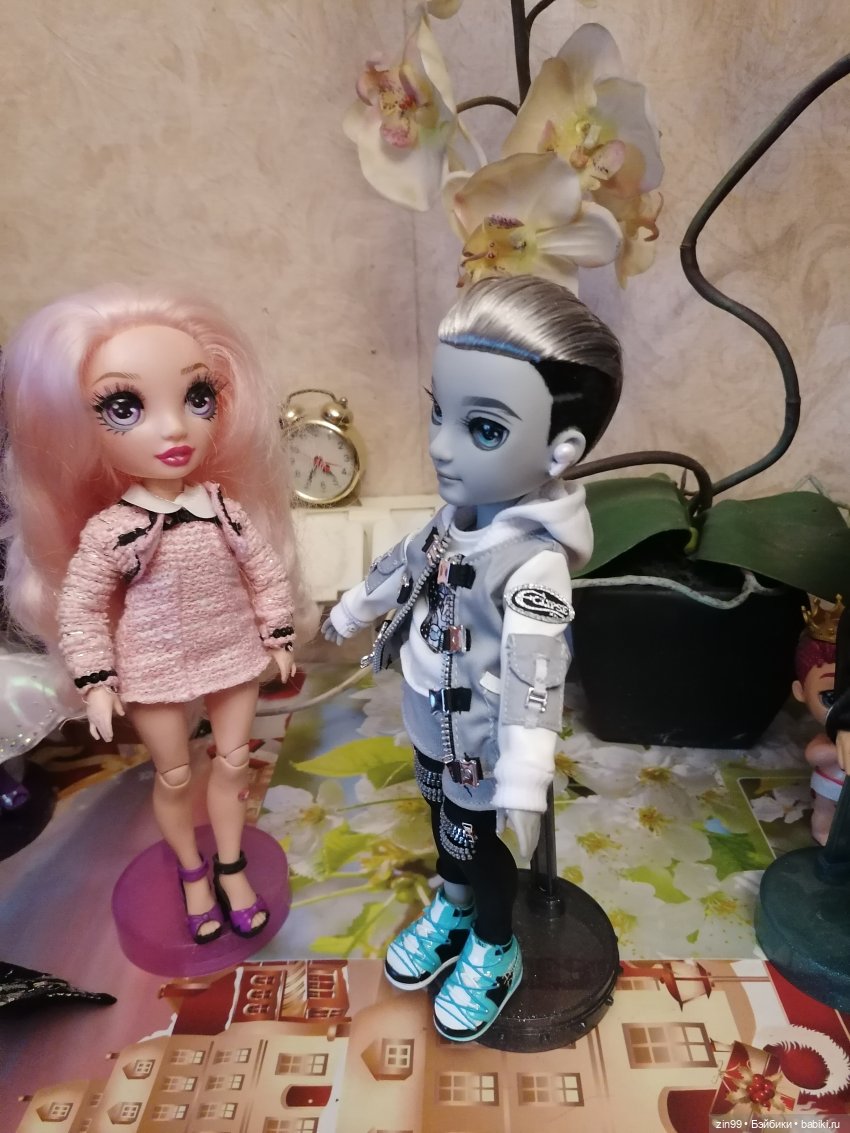 Эш от Shadow High — Куклы Rainbow High (Рейнбоу Хай