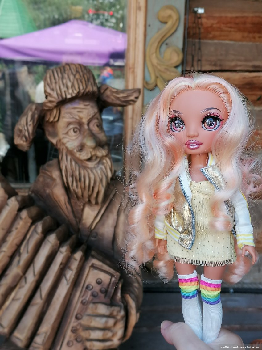 Вернисаж в Измайлово и Джорджия