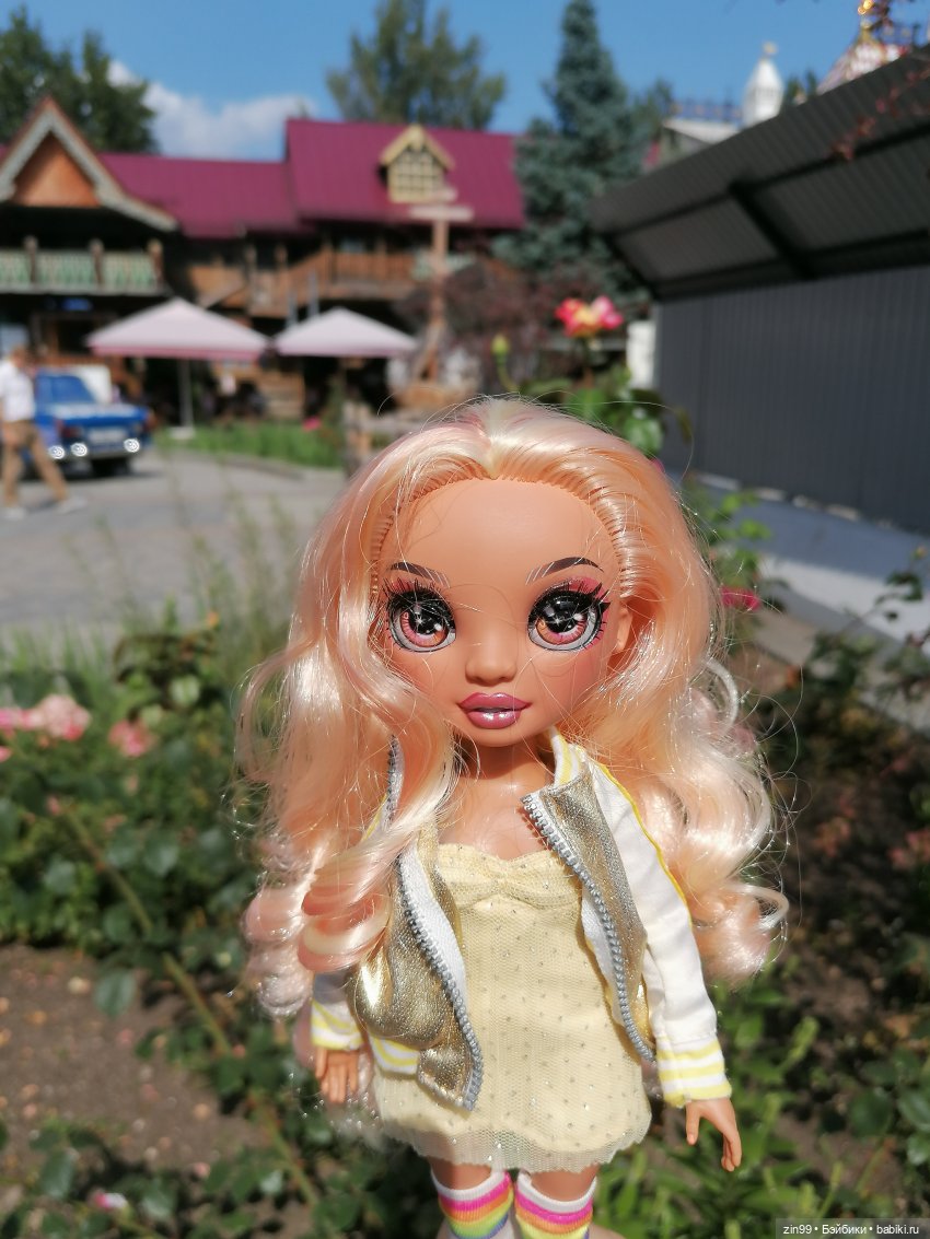 Вернисаж в Измайлово и Джорджия