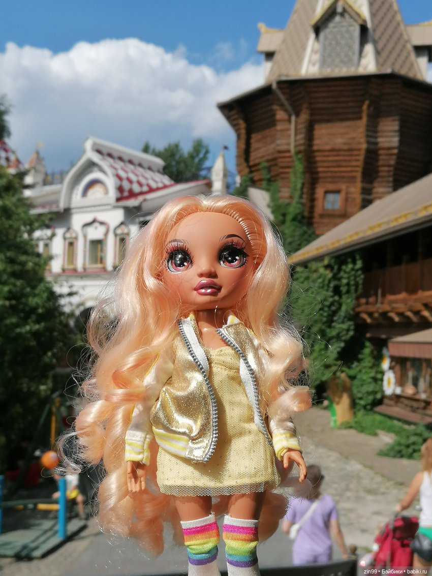 Вернисаж в Измайлово и Джорджия