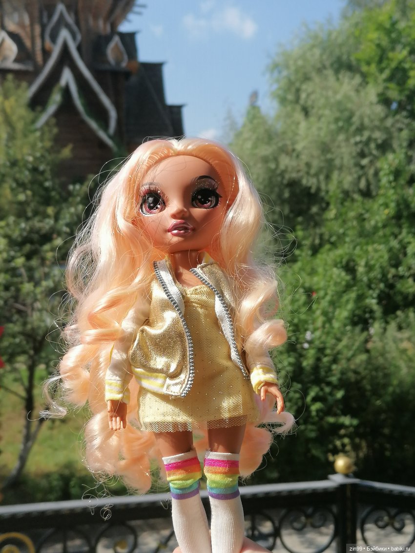 Вернисаж в Измайлово и Джорджия