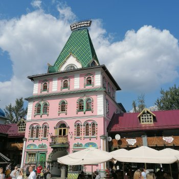 Вернисаж в Измайлово и Джорджия