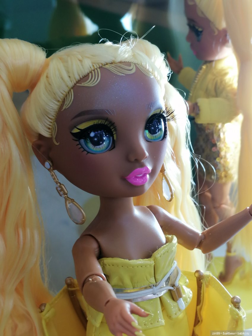 Куклы Rainbow High на выставке Мир Детства | Бэйбики Куклы Rainbow High на выставке Мир Детства