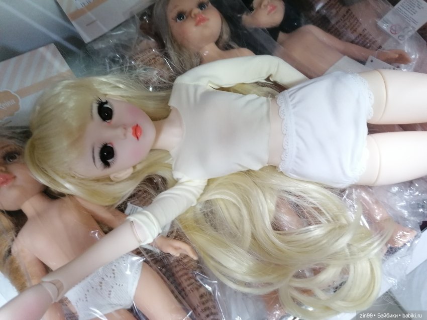 Аниме Савиль и магазин Империя кукол