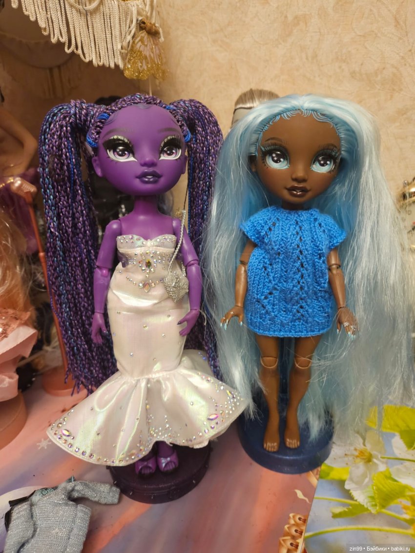 Девочка с голубыми волосами Робин | Бэйбики Девочка с голубыми волосами Робин (фото 3)