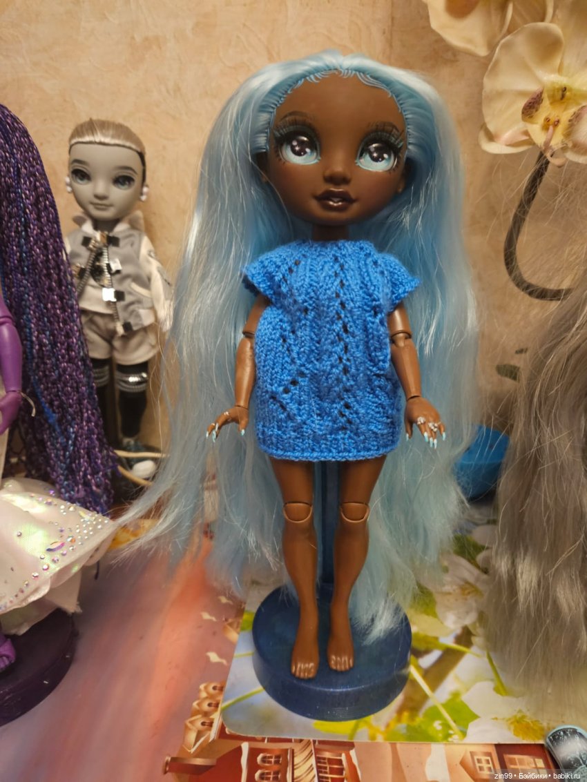 Девочка с голубыми волосами Робин | Бэйбики Девочка с голубыми волосами Робин