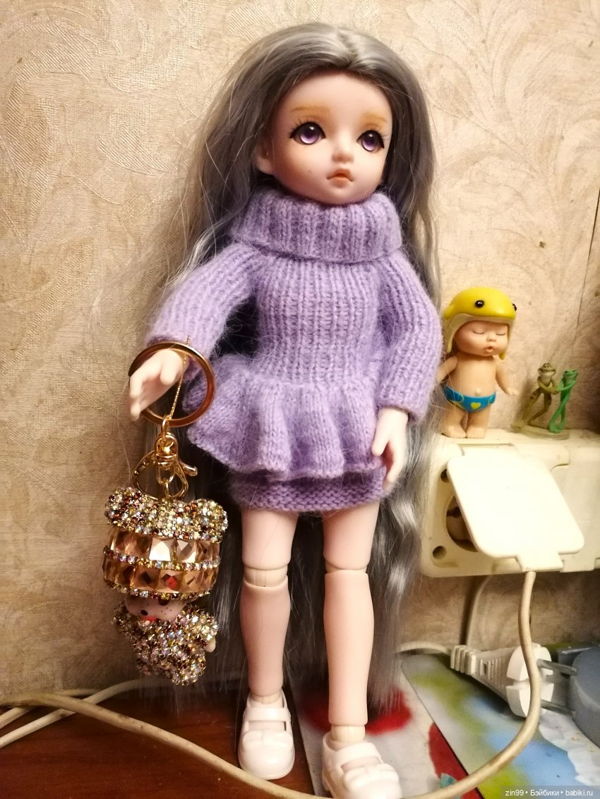 Брелки и маленькие куколки