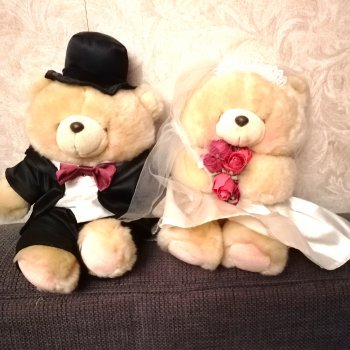 У нас дата , с мужем, 20  лет как вместе!