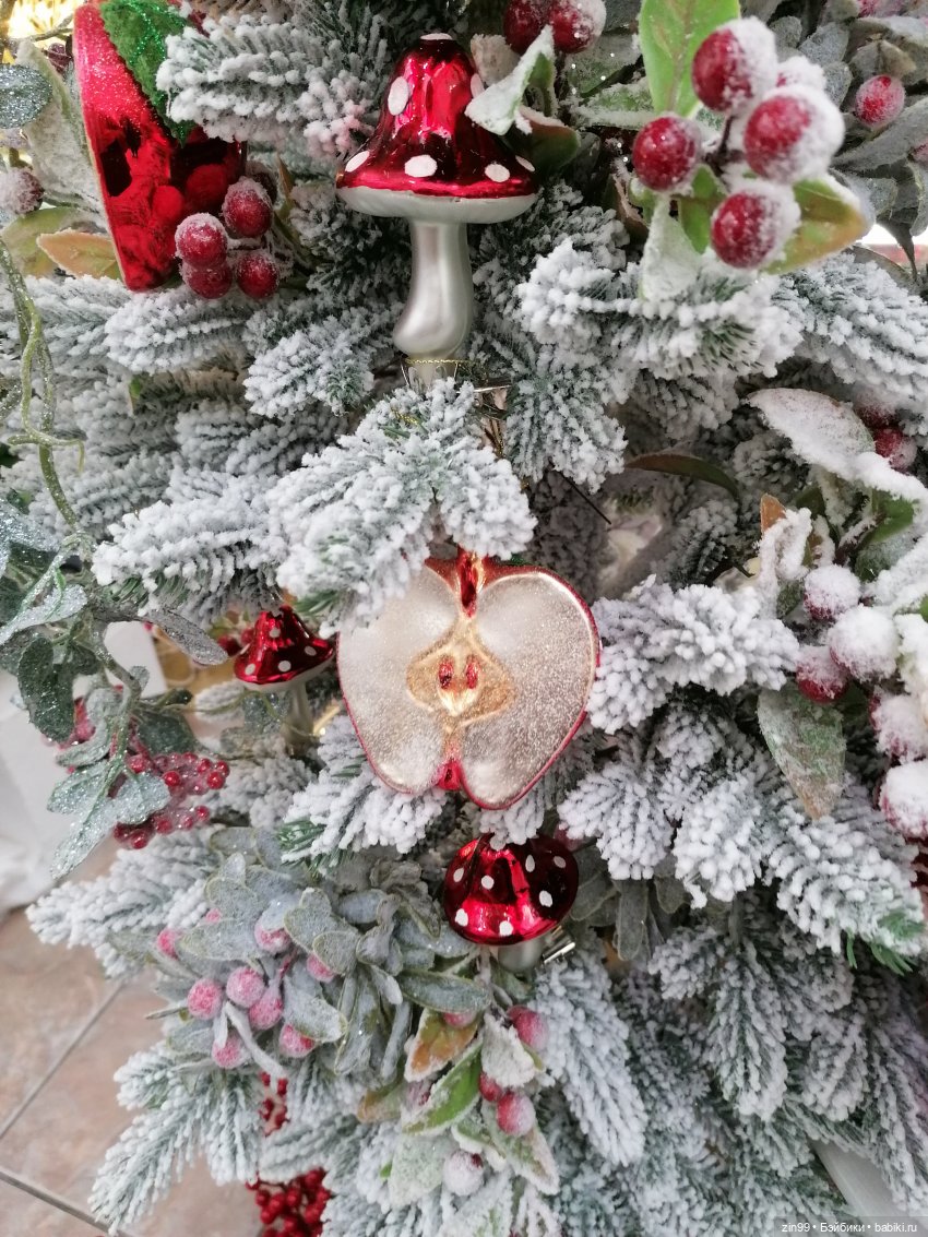 В преддверии Нового года. Центр Кузнецкий мост