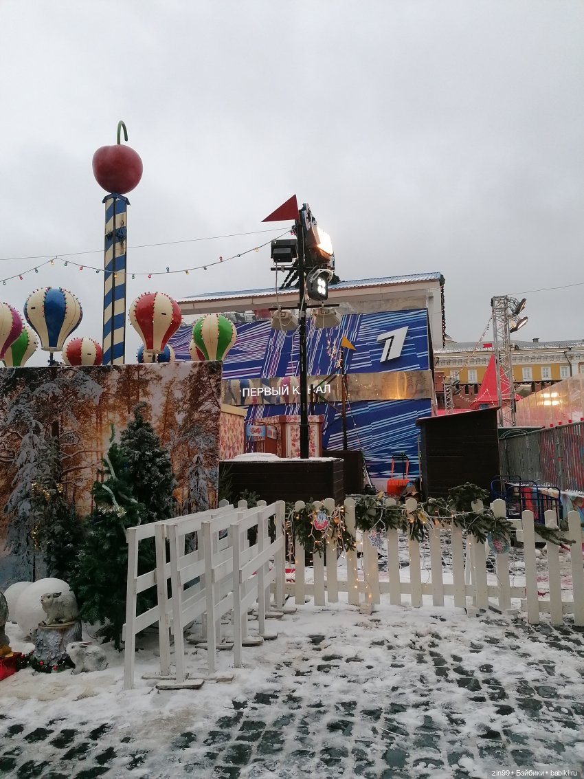 В преддверии Нового года, Москва! Центр, Красная площадь 2023 г