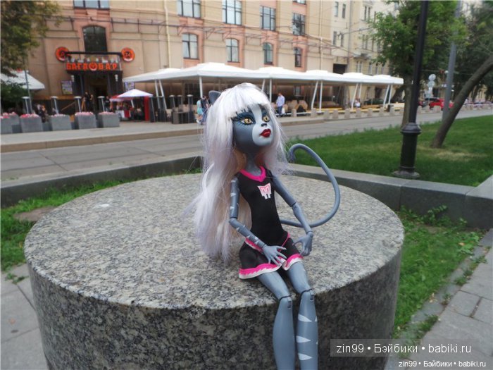 Монстры в городе, или монстер хай вернулись (фото 4)