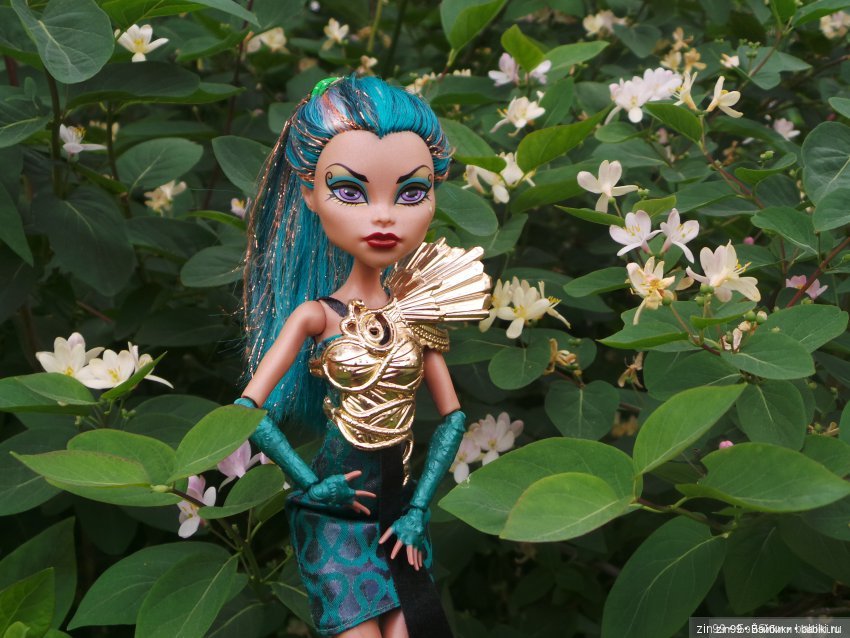 Монстры в городе, или монстер хай вернулись (фото 6)