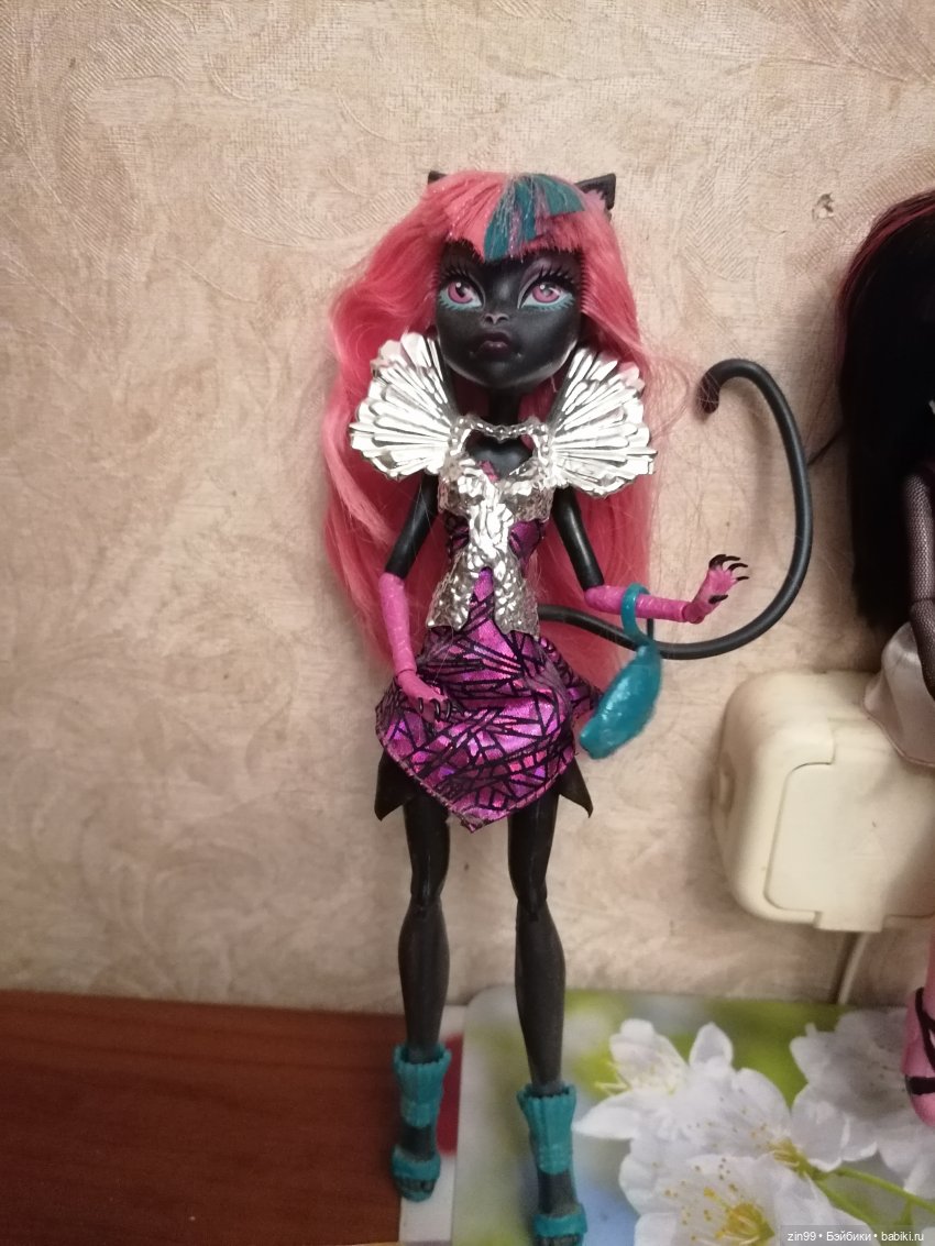 Монстры в городе, или монстер хай вернулись