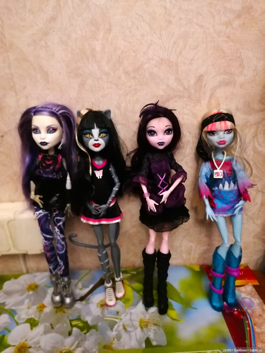 Монстры в городе, или монстер хай вернулись