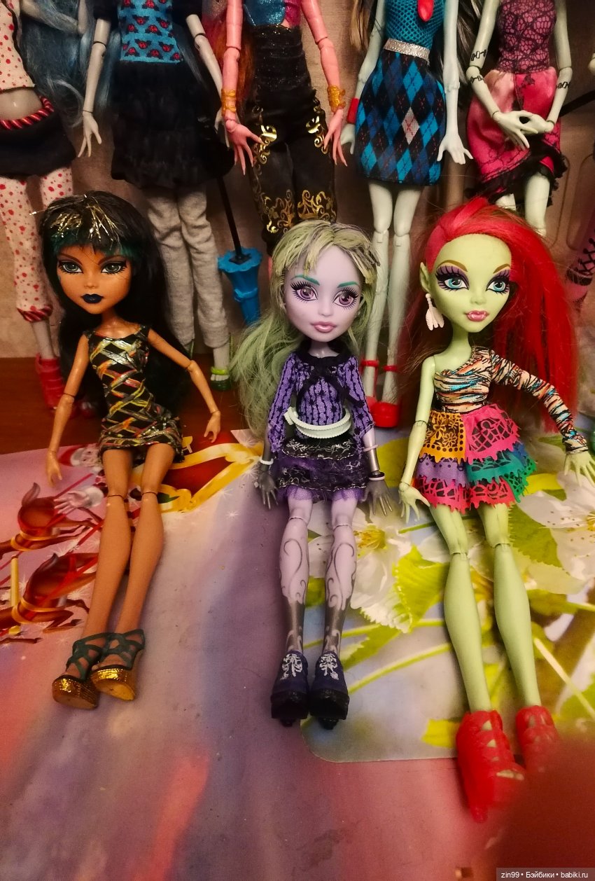 Монстры в городе, или монстер хай вернулись