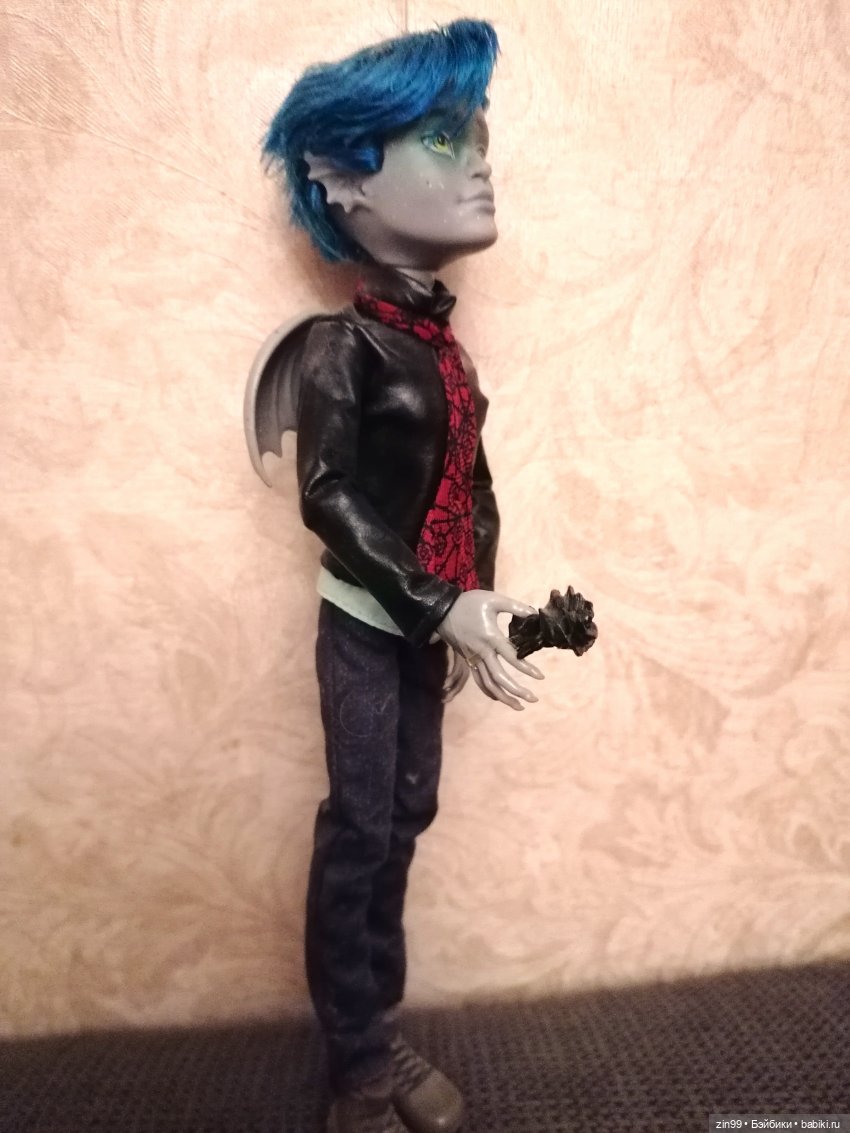 Монстры в городе, или монстер хай вернулись