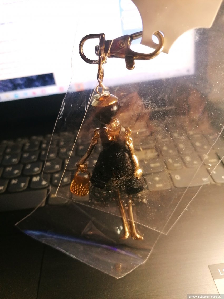 Куколки из проволоки, бусинок и многое другое (фото 10)