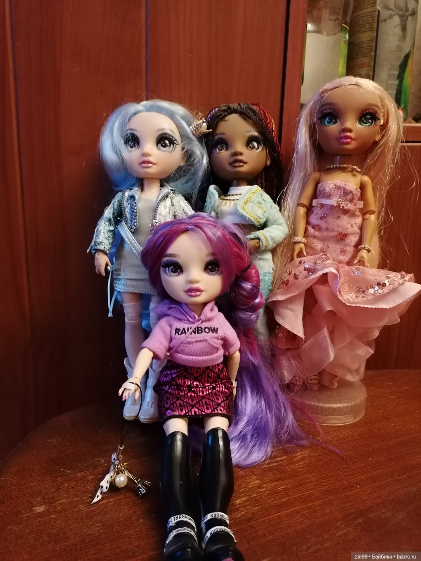 Сабрина в парке Кусково — Куклы Rainbow High (Рейнбоу Хай