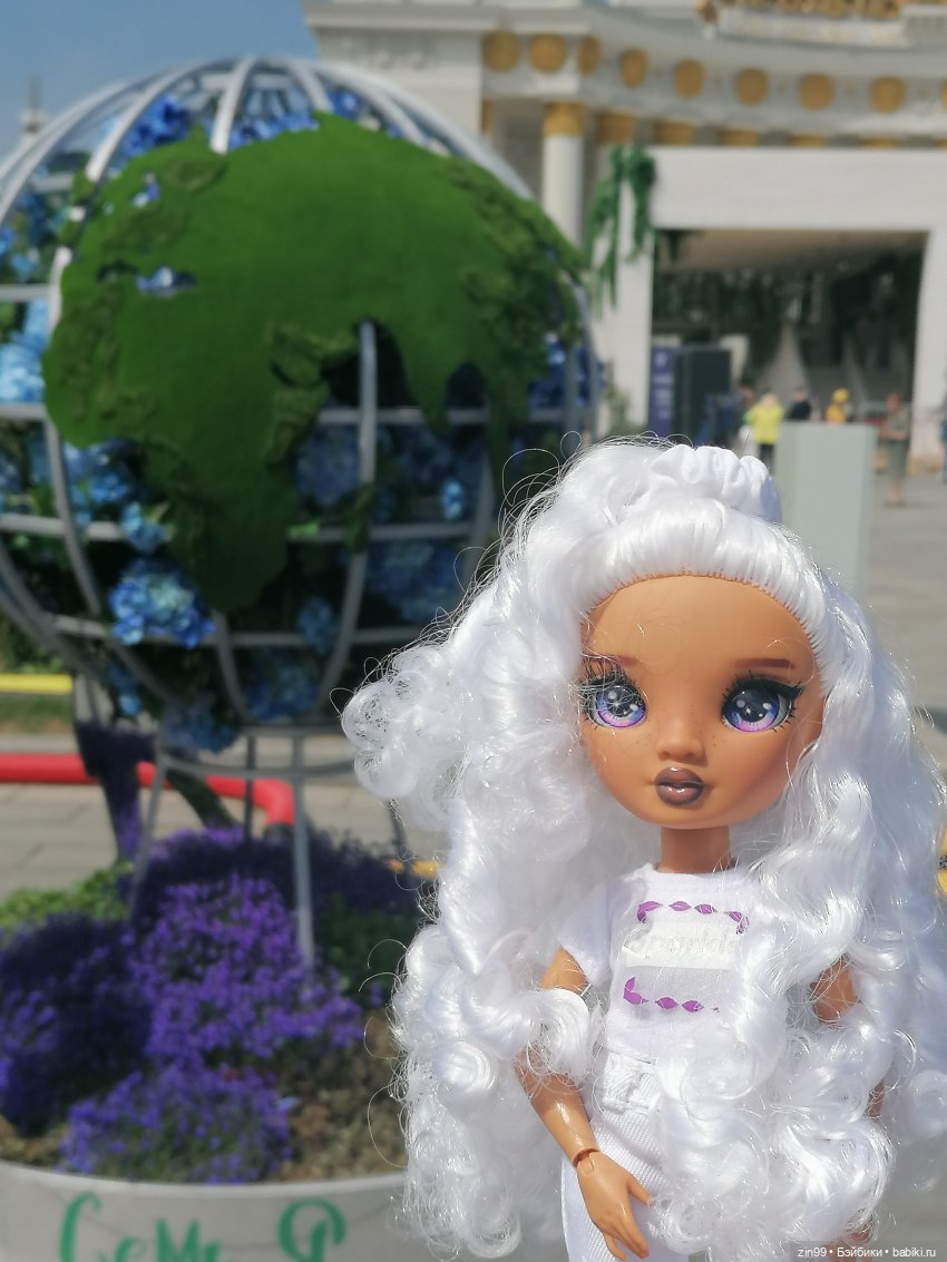 Прогулка по ВДНХ | Бэйбики Прогулка по ВДНХ — Куклы Rainbow High (Рейнбоу Хай