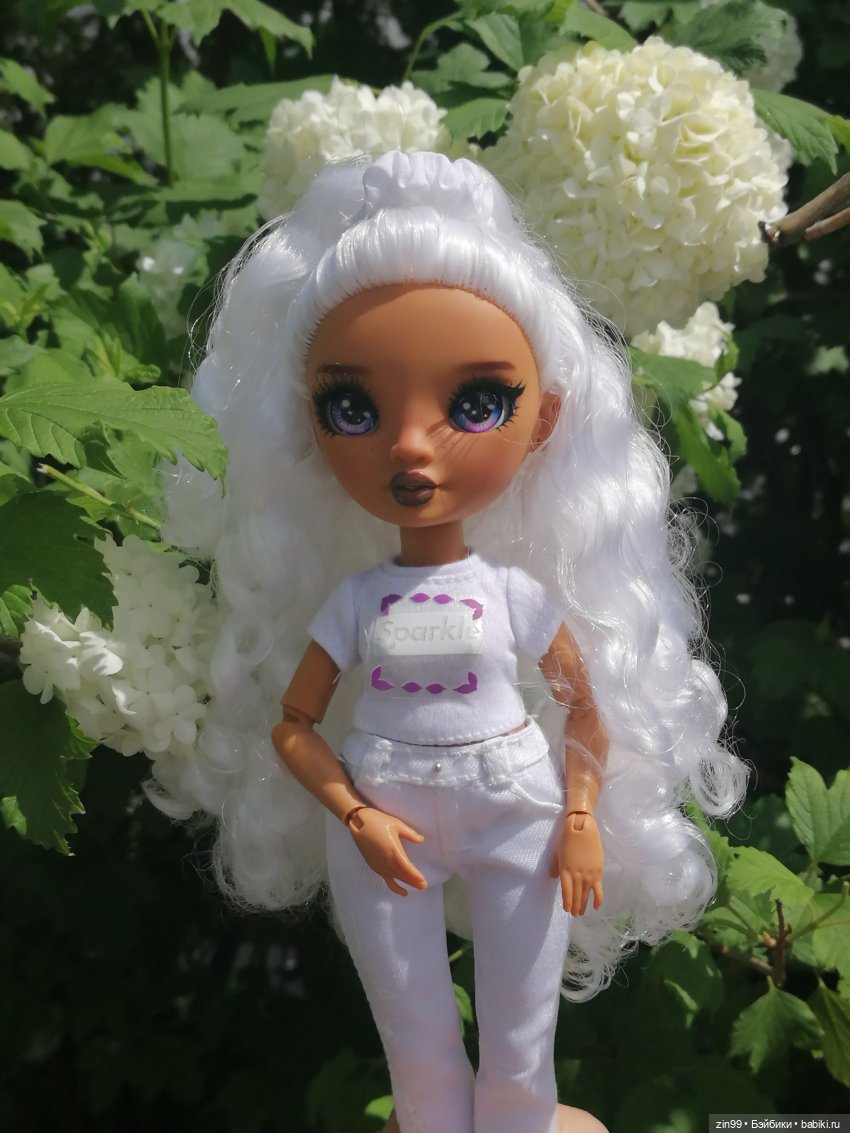 Прогулка по ВДНХ | Бэйбики Прогулка по ВДНХ — Куклы Rainbow High (Рейнбоу Хай