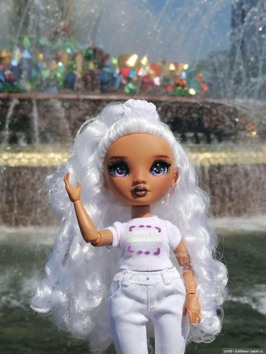 Прогулка по ВДНХ | Бэйбики Прогулка по ВДНХ — Куклы Rainbow High (Рейнбоу Хай