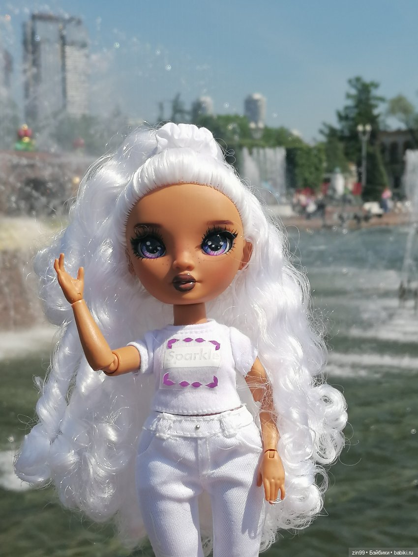 Прогулка по ВДНХ | Бэйбики Прогулка по ВДНХ — Куклы Rainbow High (Рейнбоу Хай