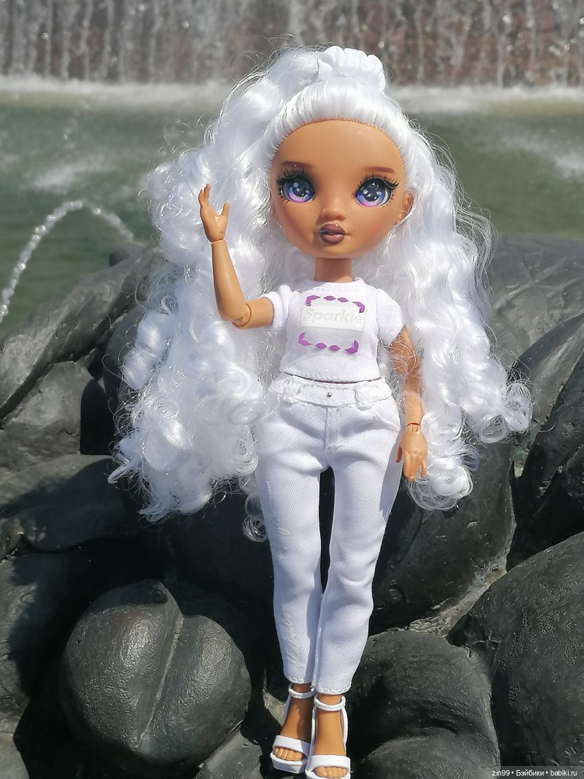 Выставка цветов на ВДНХ — Куклы Rainbow High (Рейнбоу Хай (фото 2)