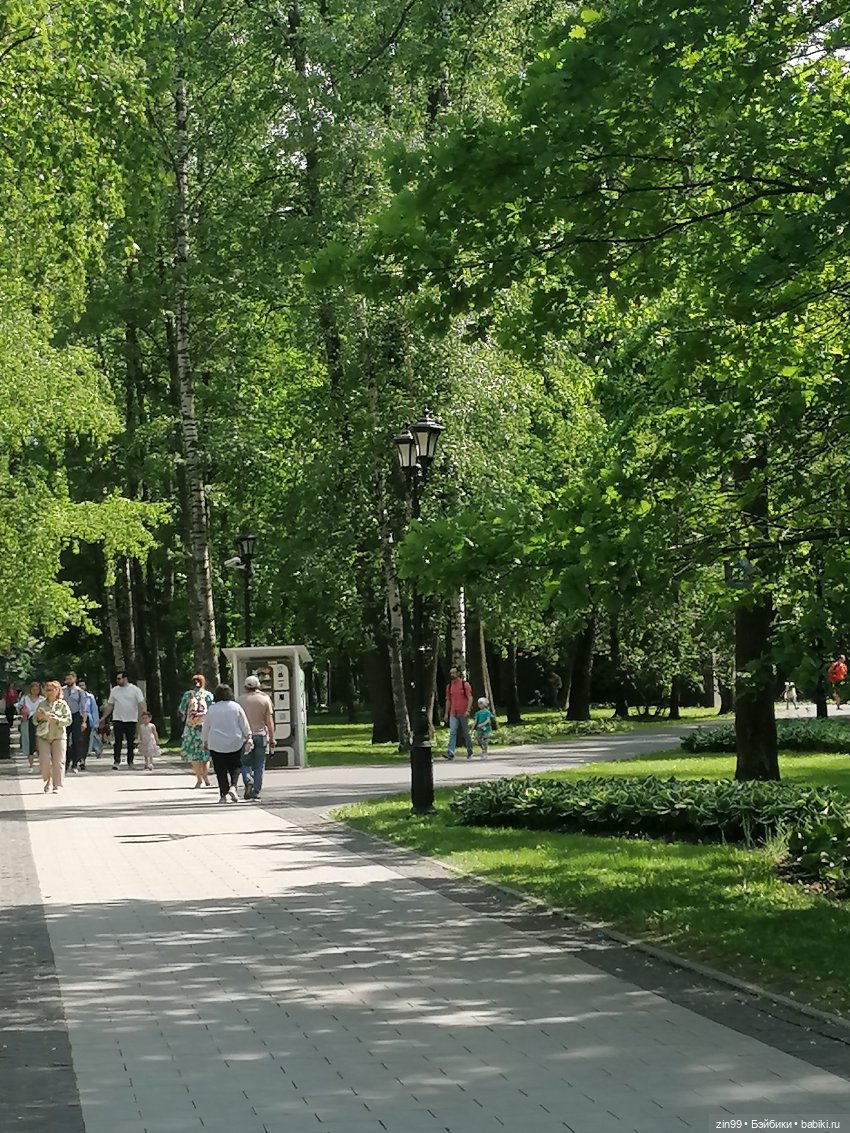 Выставка цветов на ВДНХ — Куклы Rainbow High (Рейнбоу Хай