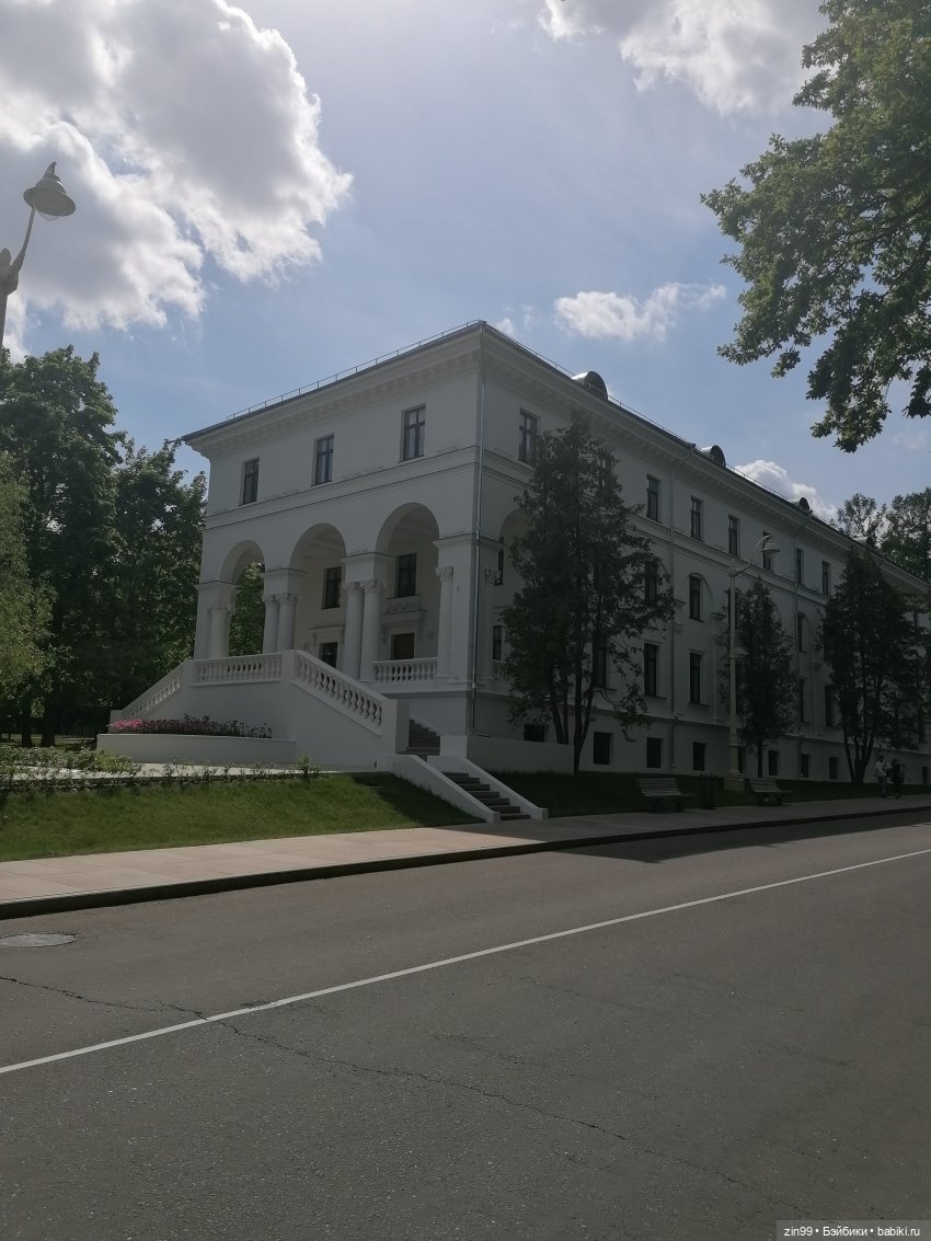 Выставка цветов на ВДНХ — Куклы Rainbow High (Рейнбоу Хай