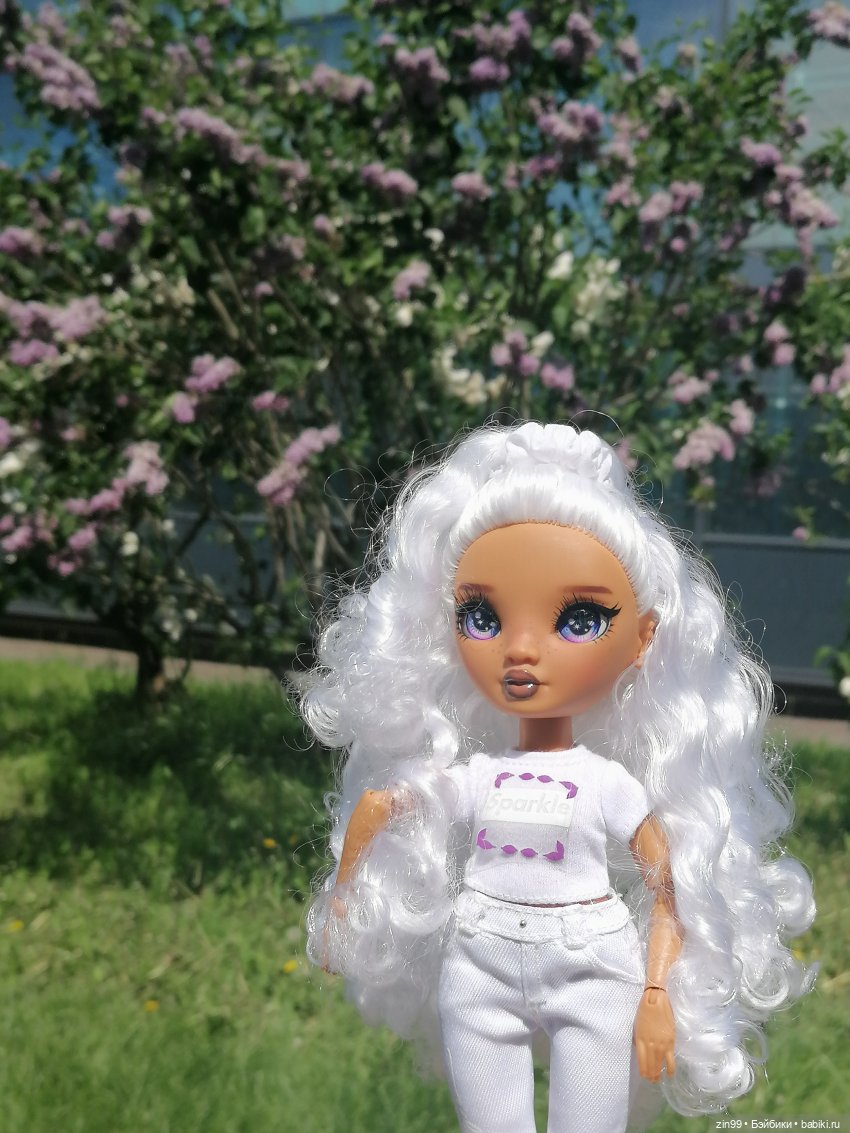 Выставка цветов на ВДНХ — Куклы Rainbow High (Рейнбоу Хай