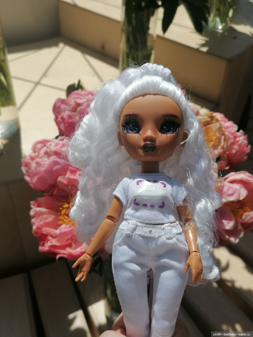 Выставка цветов на ВДНХ — Куклы Rainbow High (Рейнбоу Хай