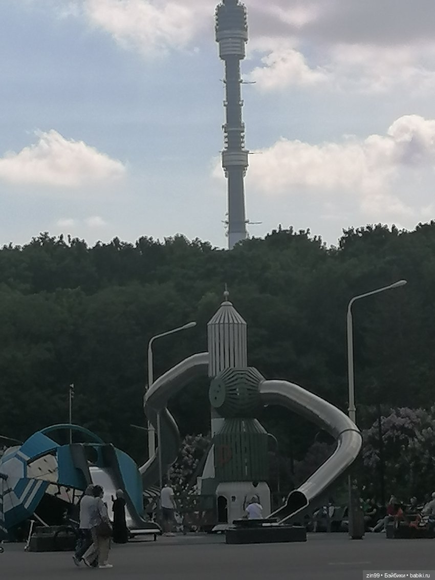 Выставка цветов на ВДНХ — Куклы Rainbow High (Рейнбоу Хай