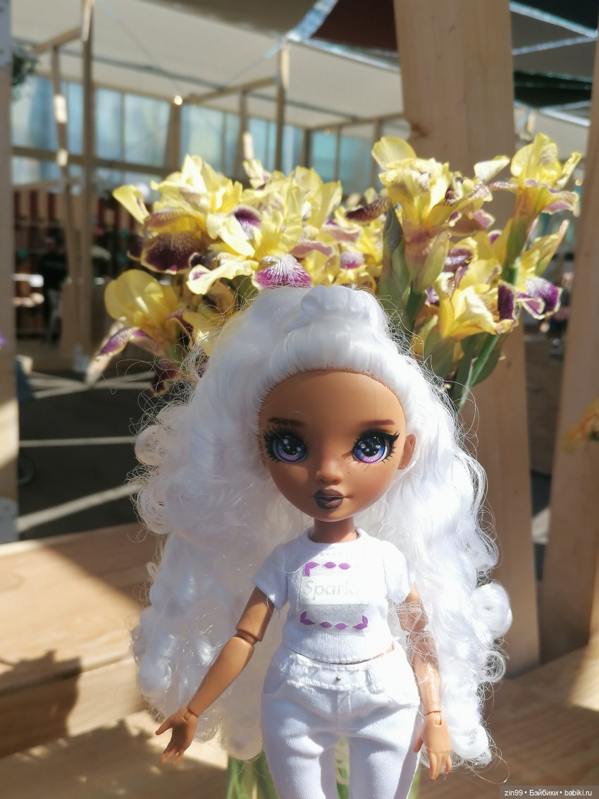 Выставка цветов на ВДНХ — Куклы Rainbow High (Рейнбоу Хай