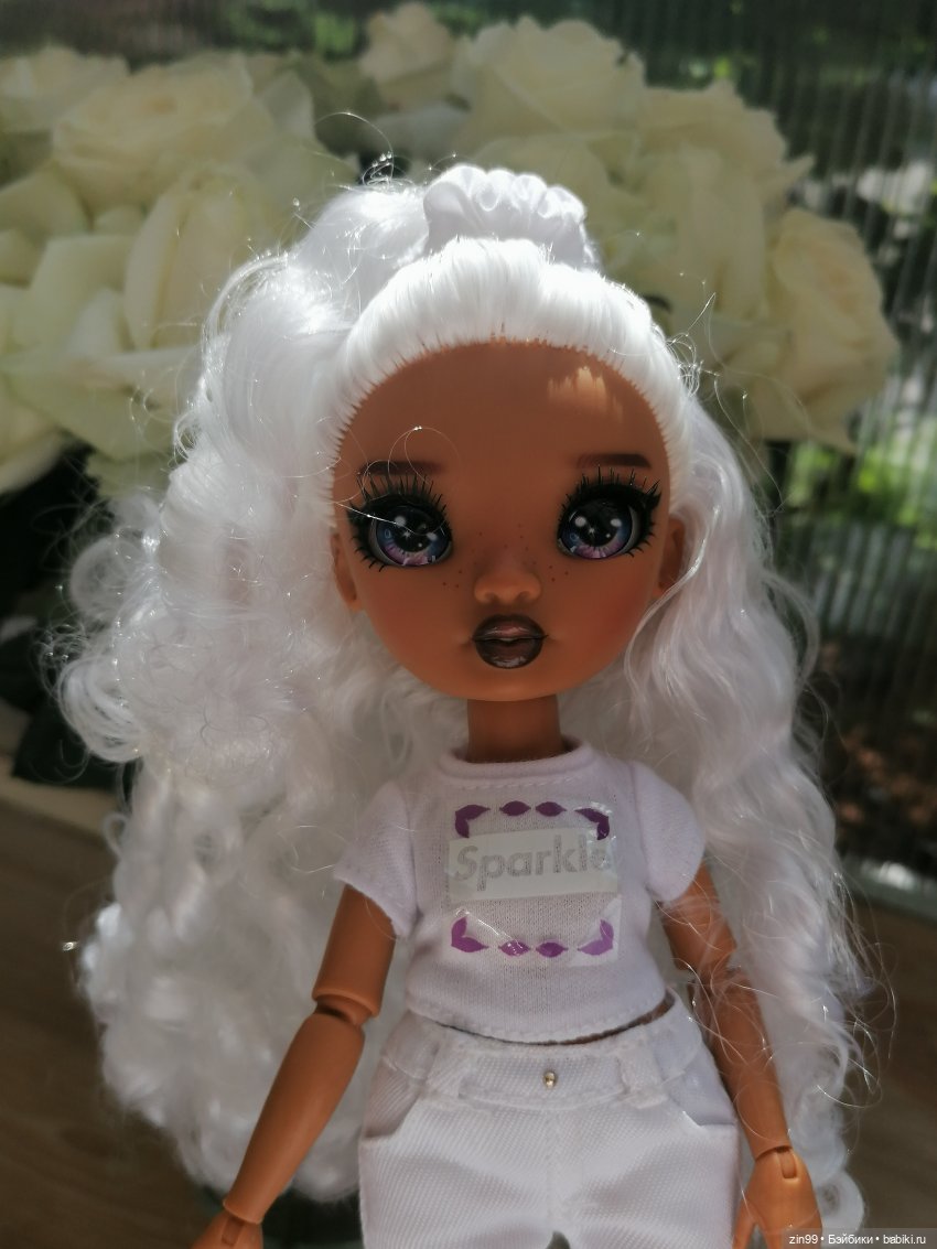 Выставка цветов на ВДНХ — Куклы Rainbow High (Рейнбоу Хай