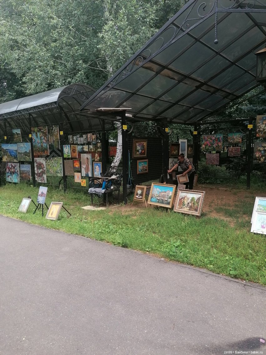Вернисаж в Измайлово и барахолка там же