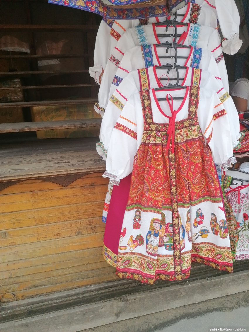 Вернисаж в Измайлово и барахолка там же