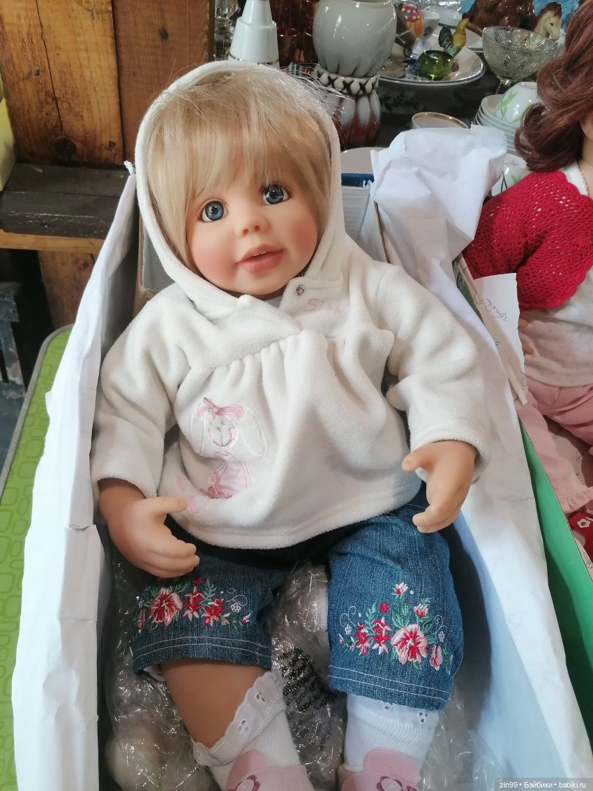 Вернисаж в Измайлово и барахолка там же