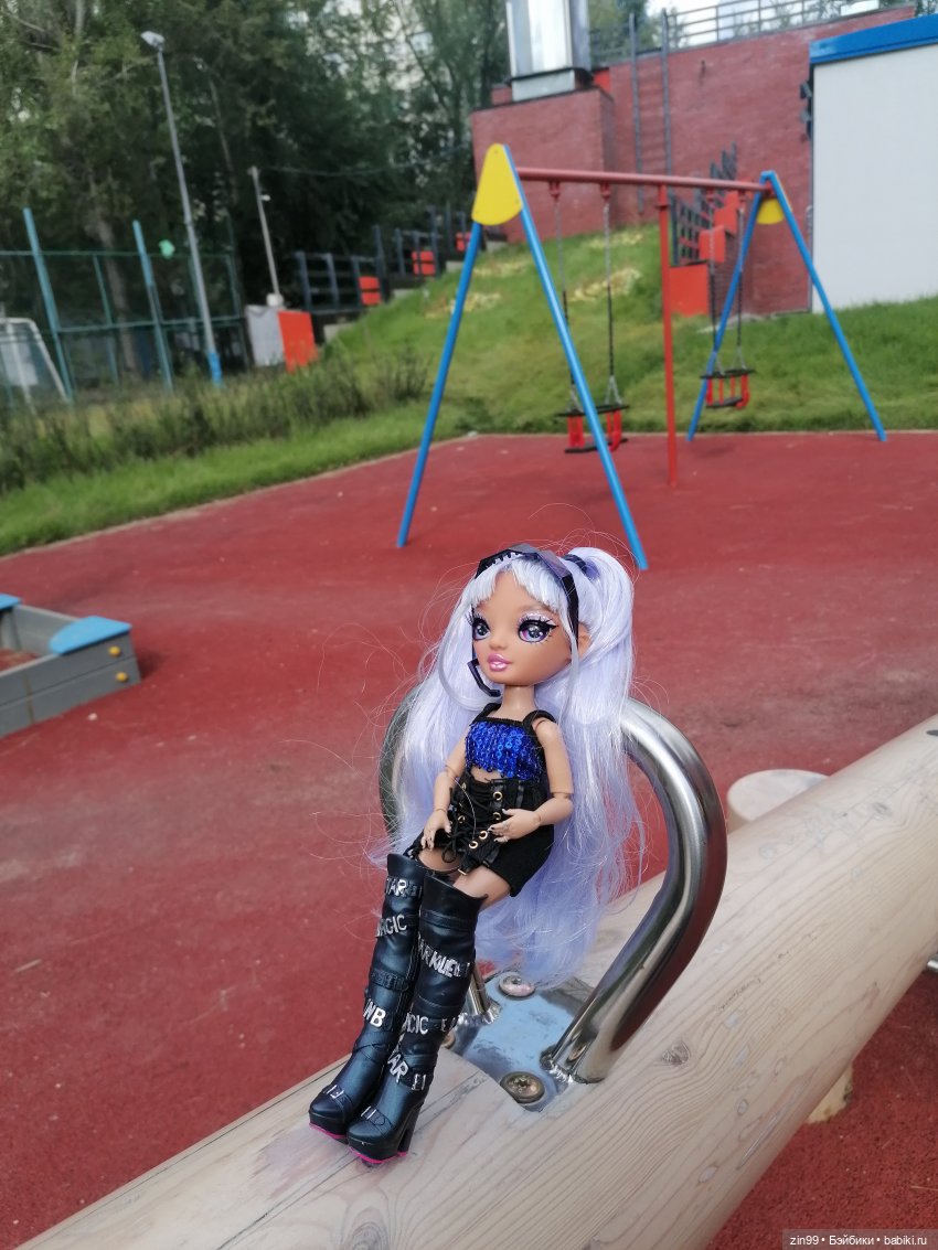 Кукла Rainbow Vision Тесса Парк