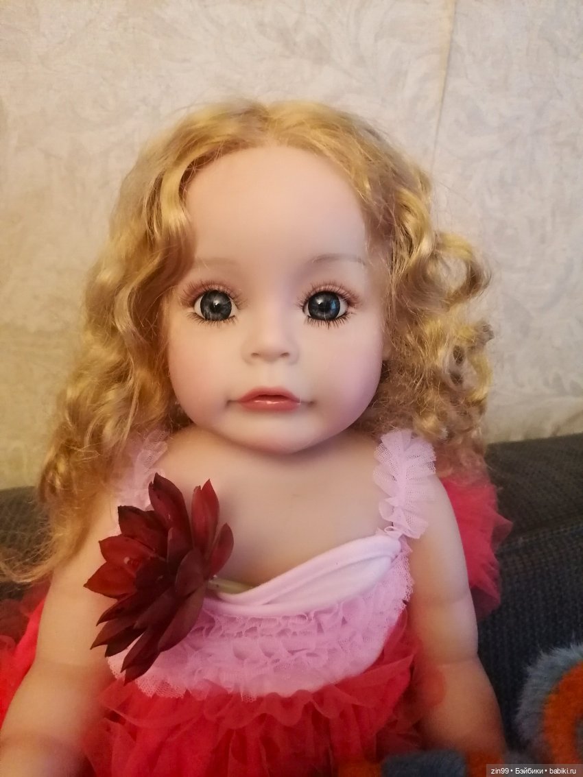 Элиза - златовласая красавица