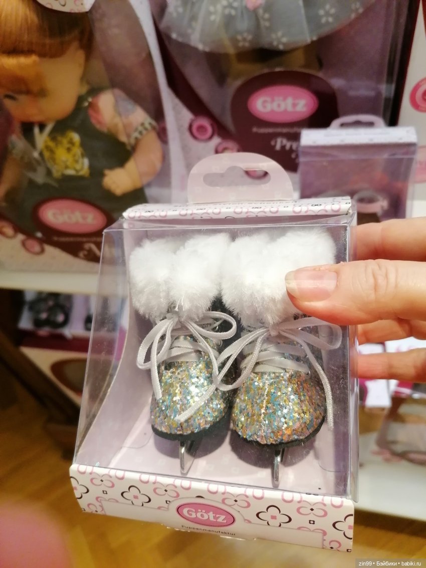 Новогодний ГУМ — Игровые куклы разных производителей (Разное): редкие бренды