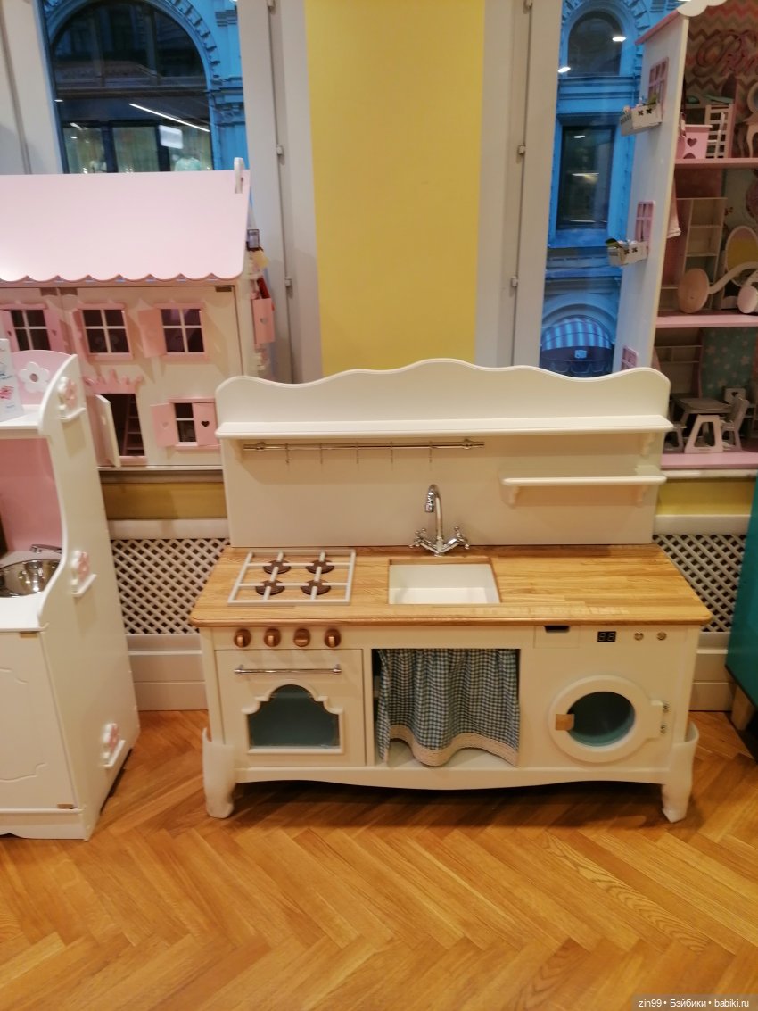 Новогодний ГУМ — Игровые куклы разных производителей (Разное): редкие бренды