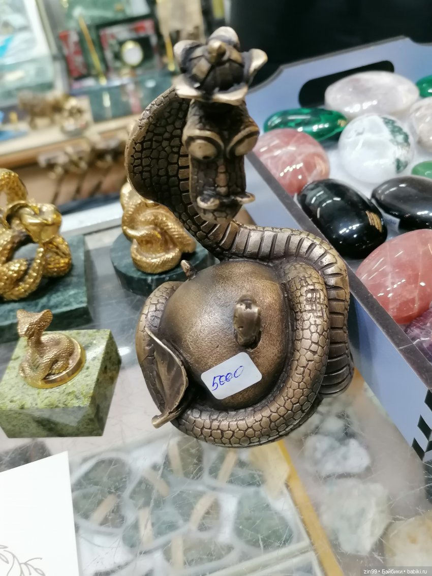 "Новогодний подарок" в Московском Доме художника - весь декабрь