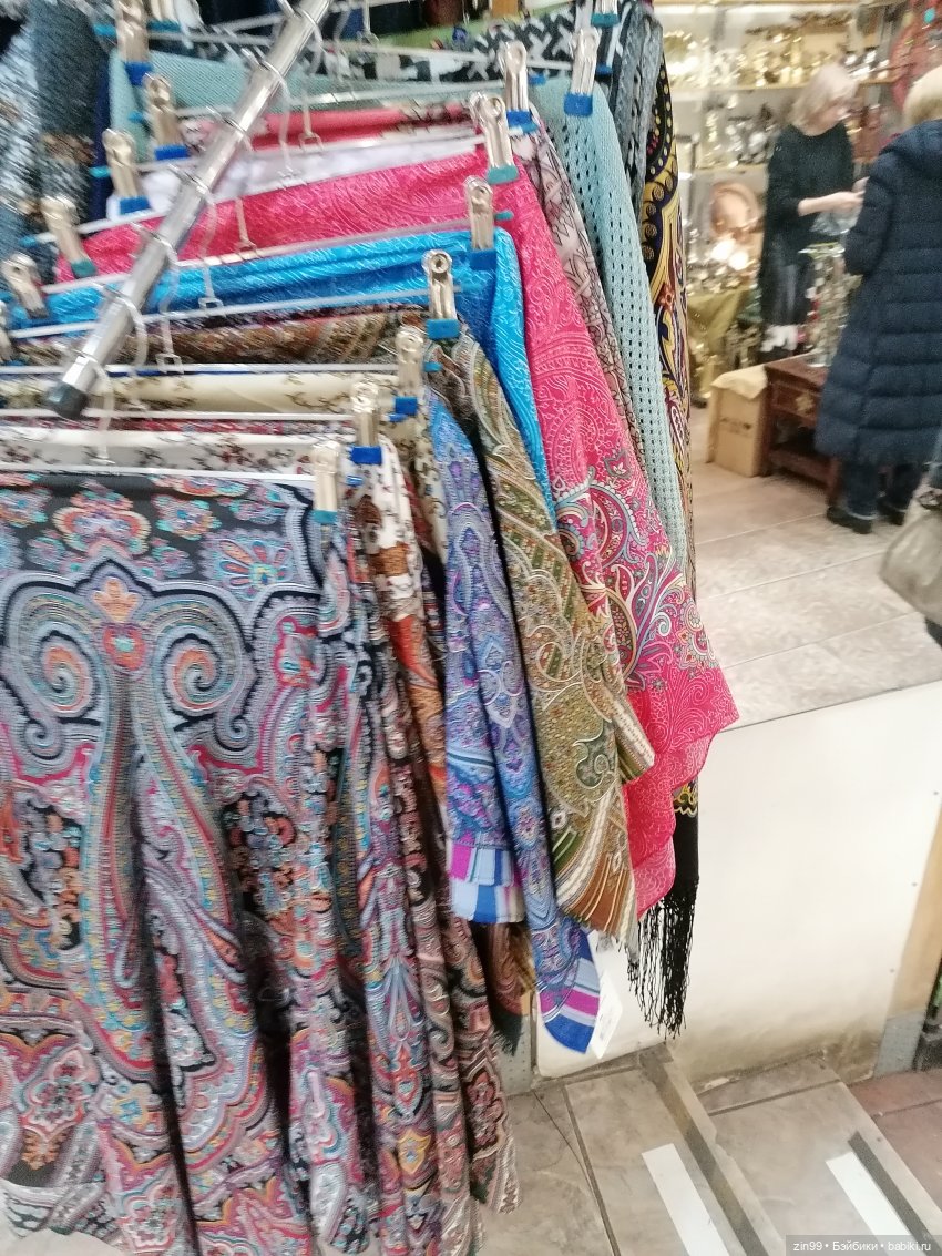 "Новогодний подарок" в Московском Доме художника - весь декабрь