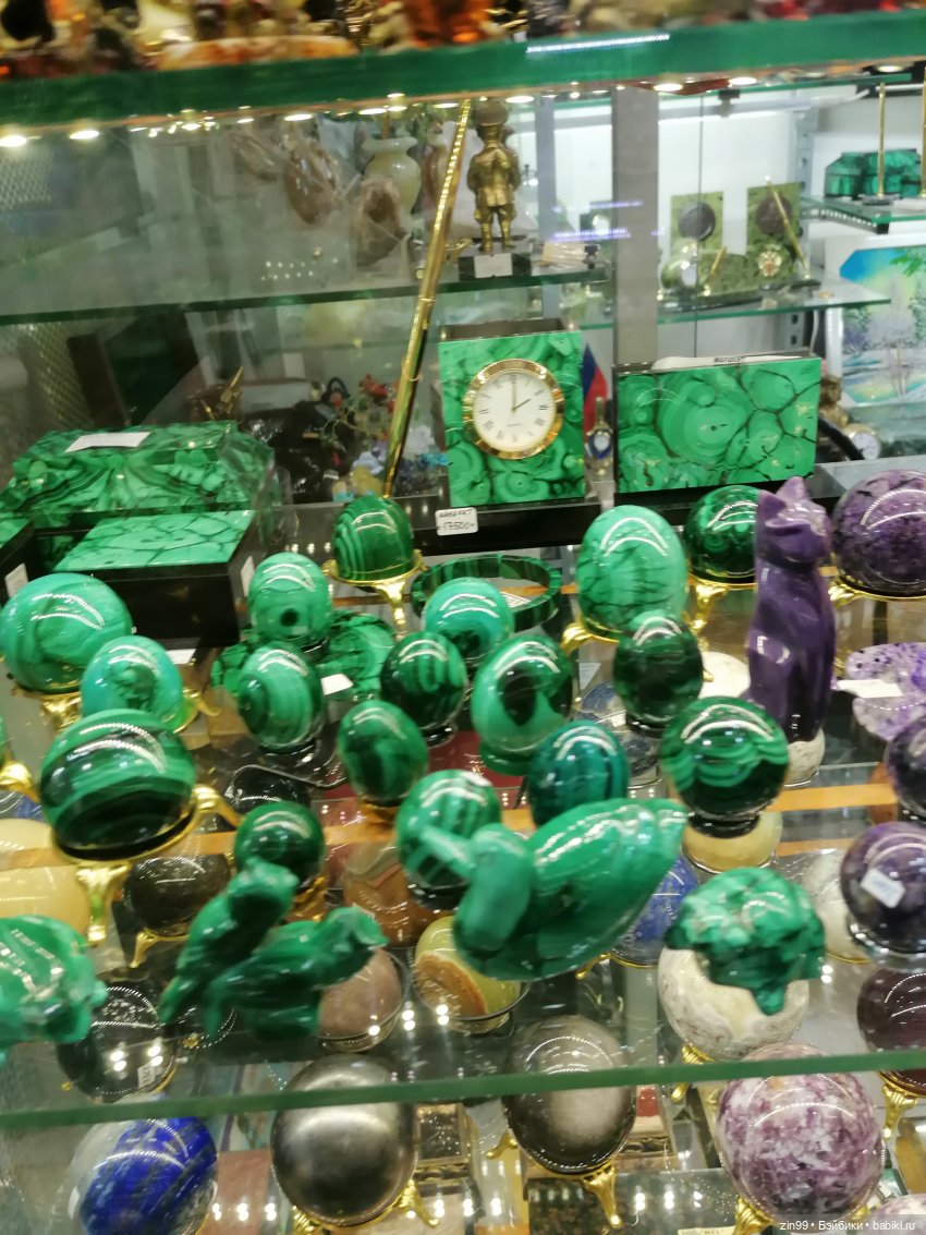 "Новогодний подарок" в Московском Доме художника - весь декабрь