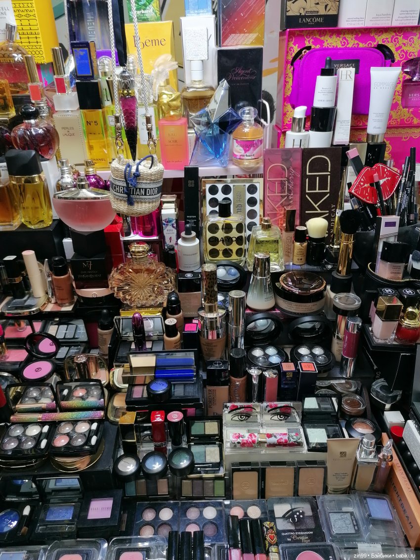 "Новогодний подарок" в Московском Доме художника - весь декабрь