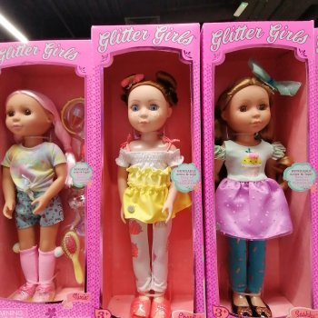 Интересные куколки и прогулка в торговый центр