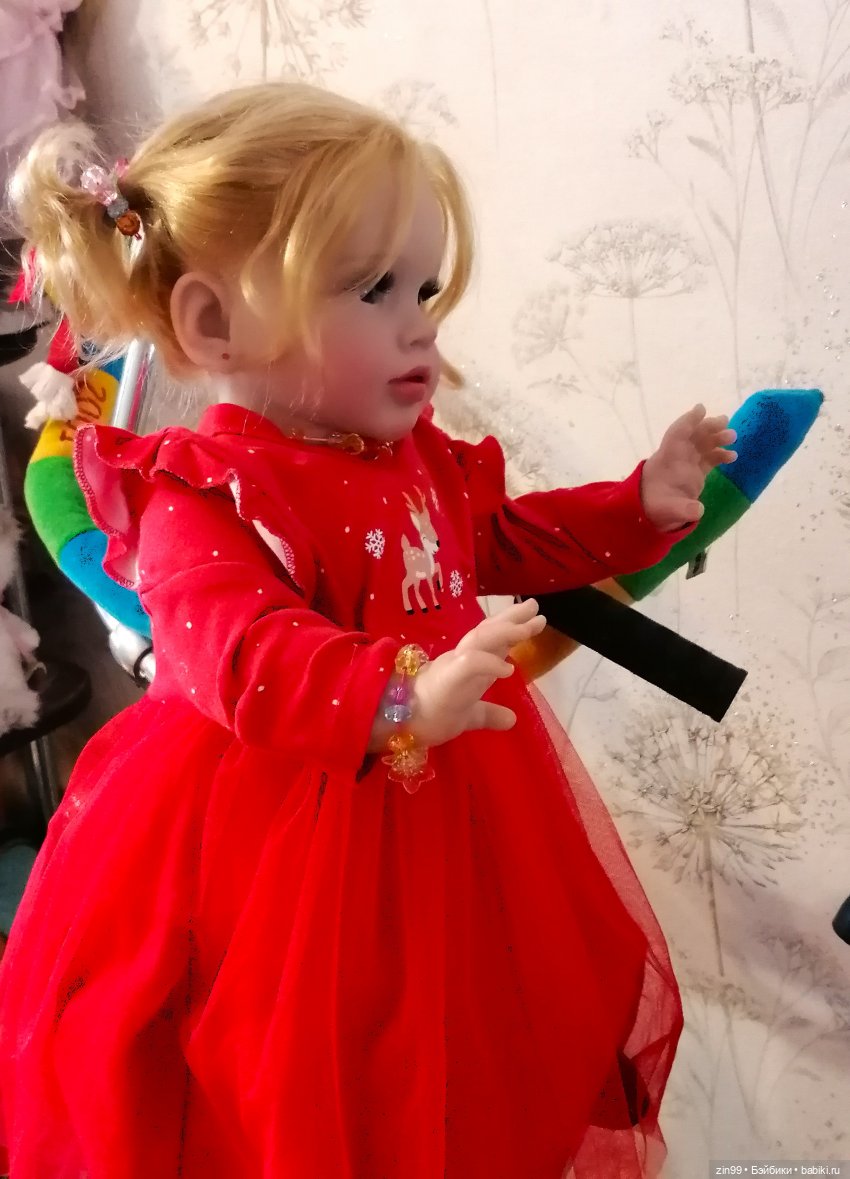 Красное платье — Игровые куклы разных производителей (Разное): редкие бренды