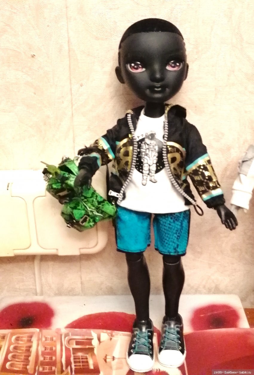 Рекс Shadow High | Бэйбики Рекс Shadow High — Куклы Rainbow High (Рейнбоу Хай (фото 9)